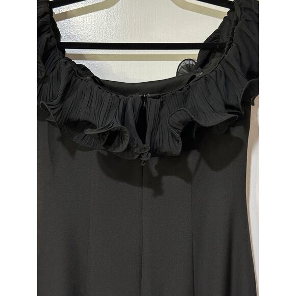 Ieena 4 Mac Duggal Off the Shoulder Ruffle Detail Column Gown Black 4 NWT 49643 - Picture 11 of 15